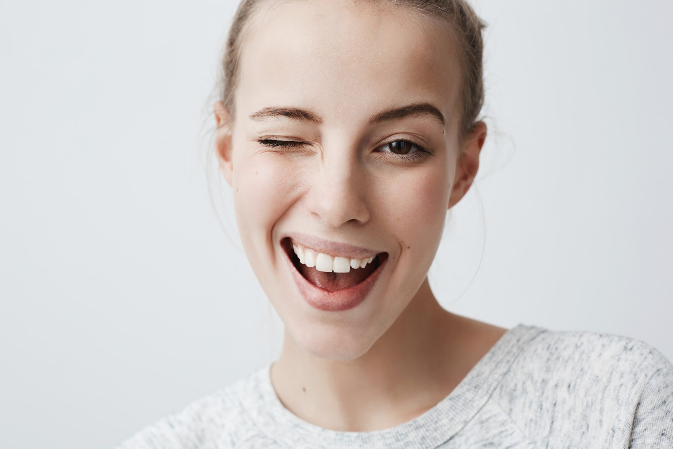 Ortodoncia lingual: análisis completo para una sonrisa perfecta
